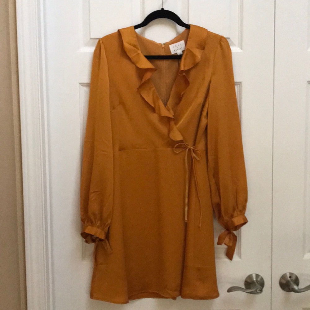 Gold Lost + Wander dress size L.
